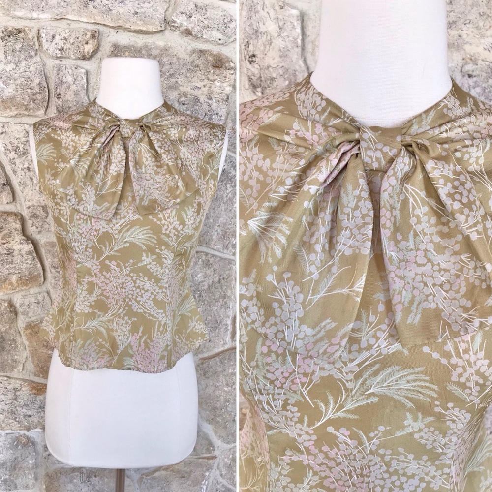 Vintage 1960s 1970s Beautiful Pastel Floral Silk Back Button Blouse with Bow - Picture 2 of 15